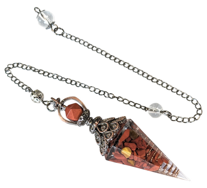 Pendule jaspe rouge orgonite pointe à facette pour purifier les blocages du chakra