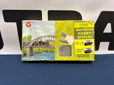 Aurora Postage Stamp N Scale Building & Bridge Series Bridge Piers 4184-050 (T)
