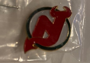 new jersey devils old logo