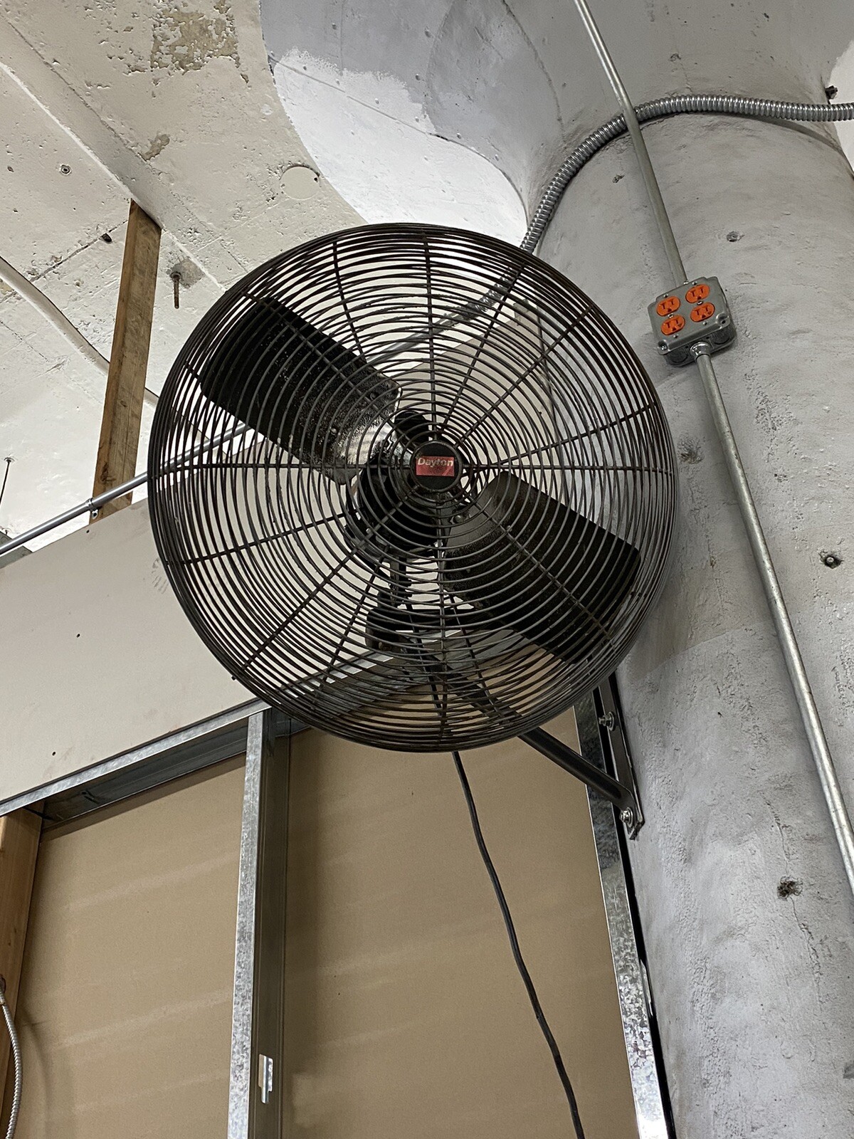 Dayton Wall Mount Fan - 1n6e0dm