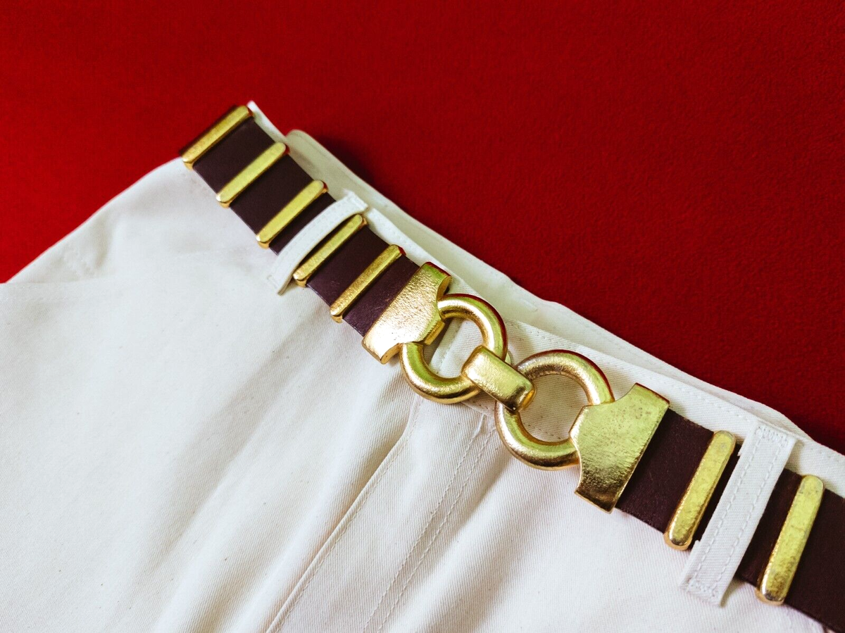 YVES SAINT LAURENT Women Gold Buckle Brown Leather Heavy 