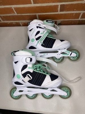 Women's Skates Pacer Explorer XT Size 10 Great Condition Roller Derby Skates