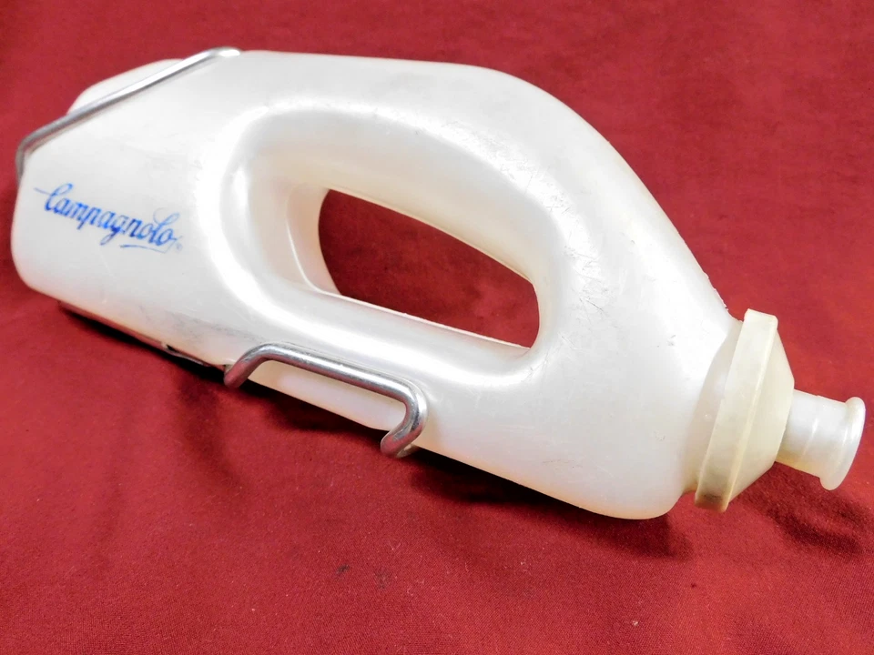 Botella de agua y jaula Campagnolo Biodinamica 500 C-Record Aero H2O de colección Foto 3 de 4