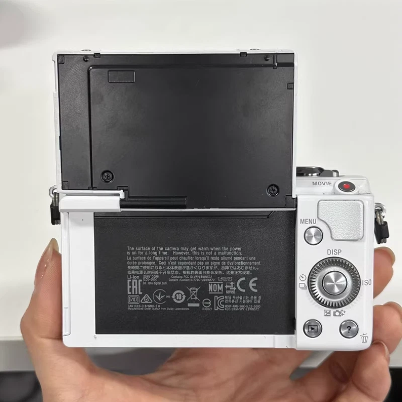 Cámara Sony Alpha a5000 20,1 MP sin espejo/cuerpo de cámara de vlogging solo blanco Foto 3 de 4