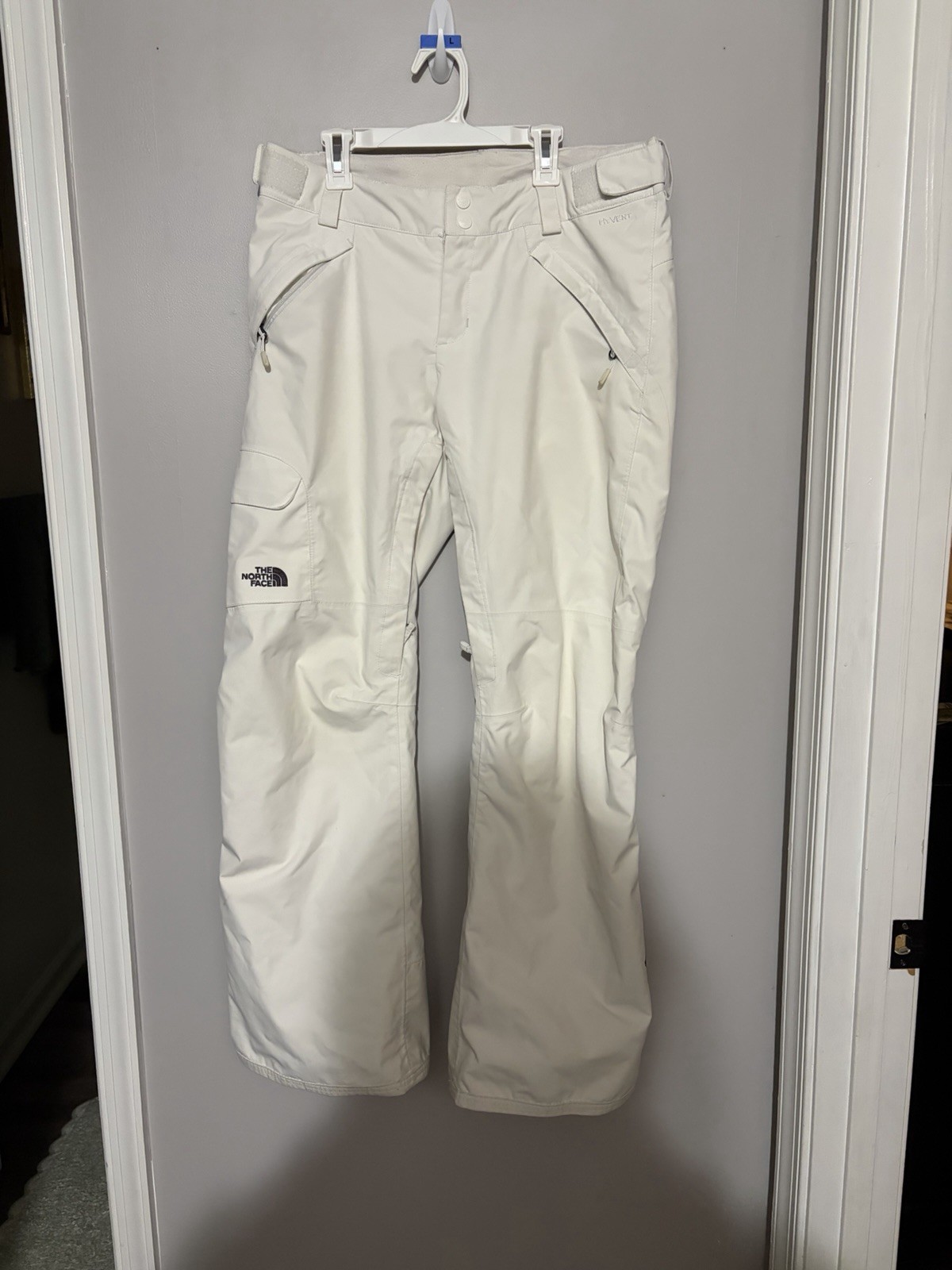 The North Face Women's White Waterproof Insulated Snow Pants M Ski Pockets thumbnail 4