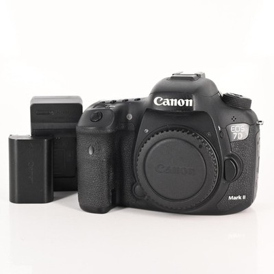 Canon EOS 7D Mark II 20.2MP Digital Camera Body #046