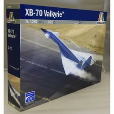Italeri 510001282-1:72 XB-70 Valkyrie, silber (US IMPORT)