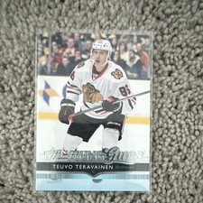Upper Deck 2014-15 Young Guns Rookie #214 Teuvo Teravainen Blackhawks NHL