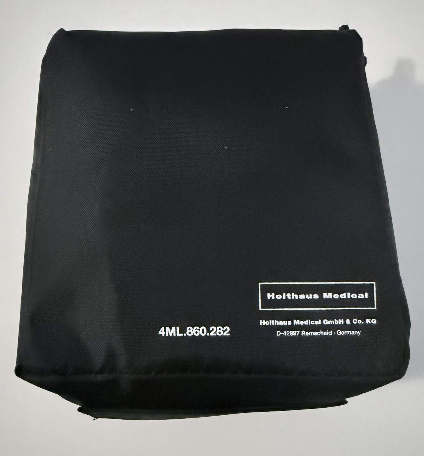 GENUINE LAMBORGHINI URUS FIRST AID KIT MEDIC OPTIONAL OEM 4ML.860.282