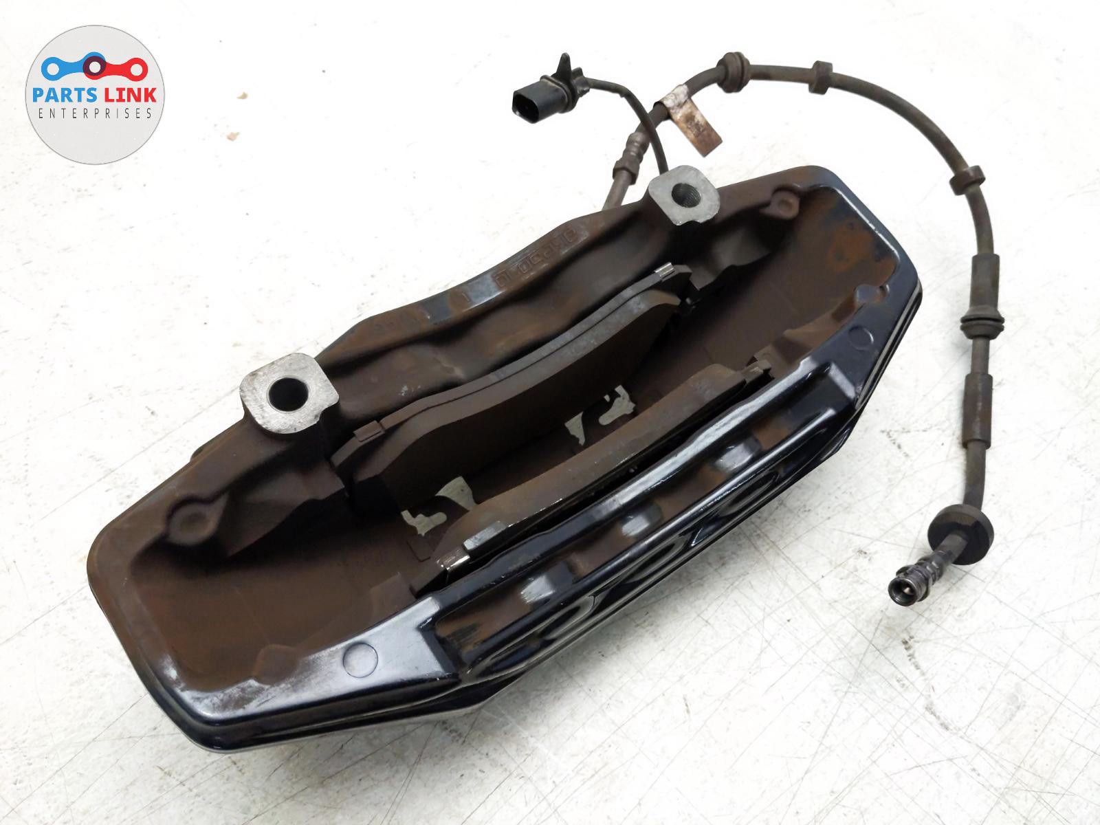 2016-2020 BENTLEY BENTAYGA FRONT LEFT CALIPER DISC BRAKE PADS HOSE BRACKET ASSY