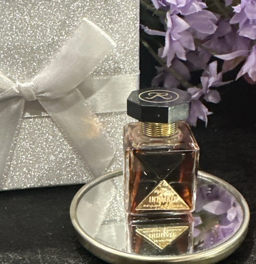 Extracto de perfume Revlon Intimate Pure .25 oz/7.5 ml de colección nuevo sin caja con caja de regalo Foto 2 de 4