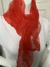VINTAGE SCARF RED SCALLOPED FLOWERS 25" SQUARE F20