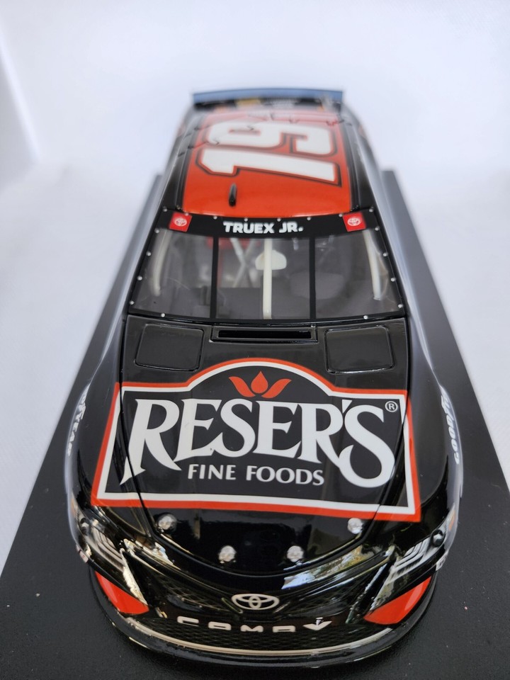 2021 Martin Truex Jr 19 Reser’s Toyota Camry 124 Nascar Diecast eBay