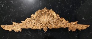 Decorative Valence Center Accent with Leaf & Shell Scrolls for Wall Window Door