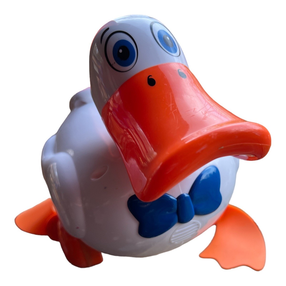 2018 Magic Time WADDLE Duck Rolling Flapping Kids Toy