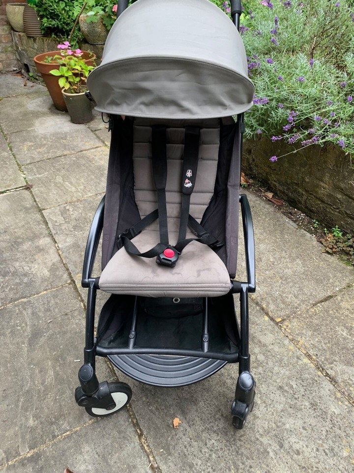 Babyzen yoyo Pram Stroller Beige Lightweight Portable Foldable Carry On