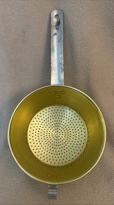 Handheld Metal Strainer Colander Sieve Gold Tone with Silver Aluminum Handle