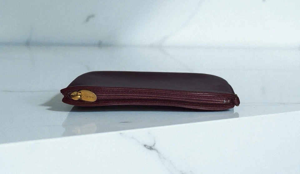 Cartier Mustline Burdeos Cuero Bolso sin asas Rojo Vintage Auténtico Certificado de Autenticidad Foto 4 de 4