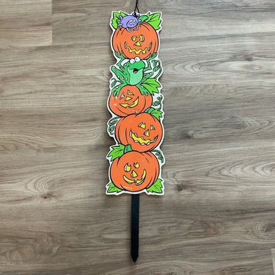 Vintage Frog on Pumpkin Halloween Yard Decor Sign 2001 Yard Art Impact Plastics