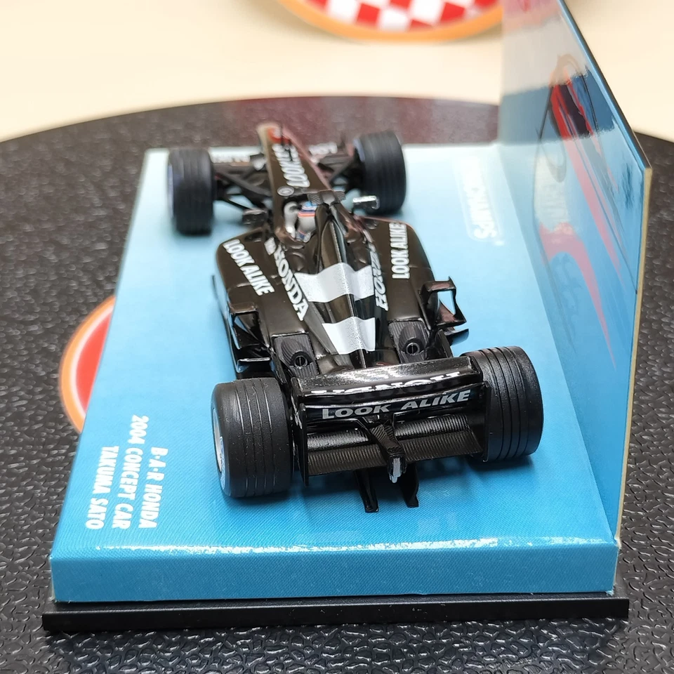 MINICHAMPS 1/43 BAR Honda 2004 Concept Car Takuma Sato Black 518034399 - Image 4 of 4