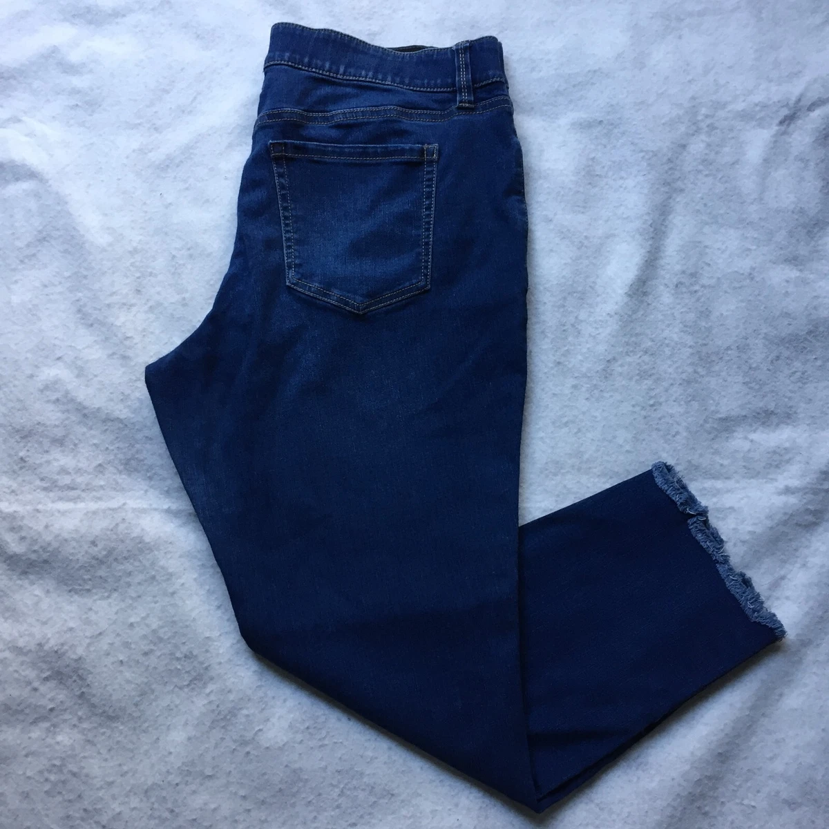 Croft Barrow Tapered Denim Jeans w Elastic Waistband Women s 14 Blue