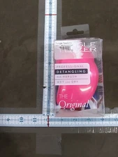 Tangle Teezer wet and dry Detangling Hairbrush  Pink the original