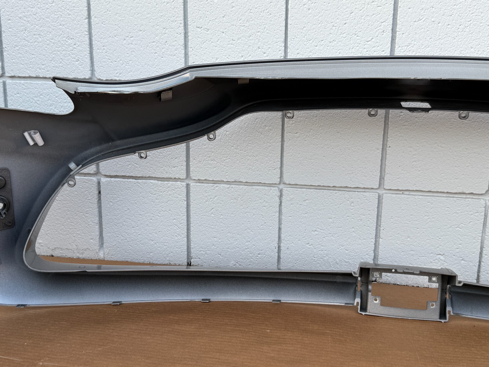 Mint! 2024 2025 Aston Martin DB12 Front Bumper Cover OEM RY53-170957-B
