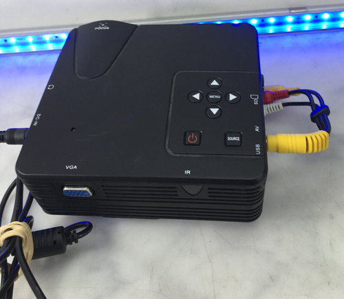 Mini LED Projector H80 LED Orthographic Projection 80Lumen 1080P #201 - Picture 2 of 4
