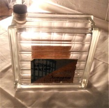 Marque L'UTILE , BRIQUE DE VERRE  l'agréable ARMAGNAC , ancien flacon d'ARMAGNAC