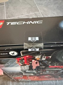 LEGO TECHNIC 9395: Pick-Up Tow Truck Retired Hard to Find Building Set Brand NEW