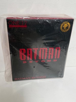 AUTHENTIC Mezco Toyz One:12 Exclusive BATMAN BEYOND