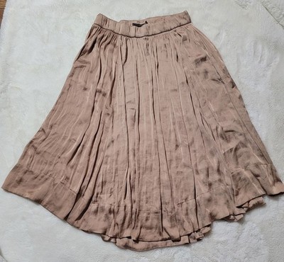 Zara Woman Pleated A-line SkirtWith Pockets Sz M.  CREAM , GOLD (C)