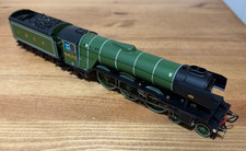 Hornby R3336 LNER A3 Class 'FLYING SCOTSMAN' 4472 - DCC Sounds -  Modern Livery