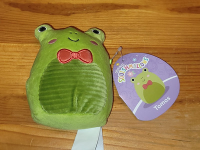 ORIGINAL SQUISHMALLOWS 5'' TOMOS - GREEN FROG WITH BOW TIE - NWT