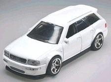 Audi Avant RS2 GRX27 1994 1/64 modelo diecast neumáticos de goma para pilotos reales - usado en excelente estado