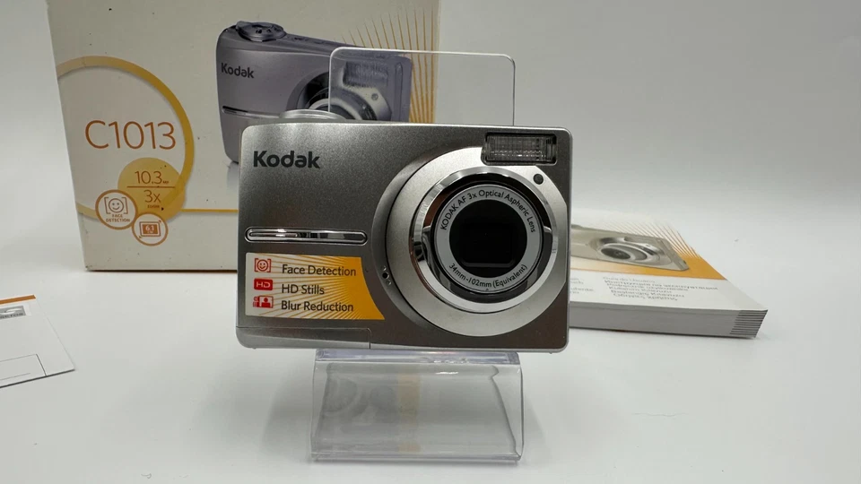Kodak EasyShare C1013 - 10.3 MP - Digitalkamera - Silber - geprüft - Bild 4 von 4