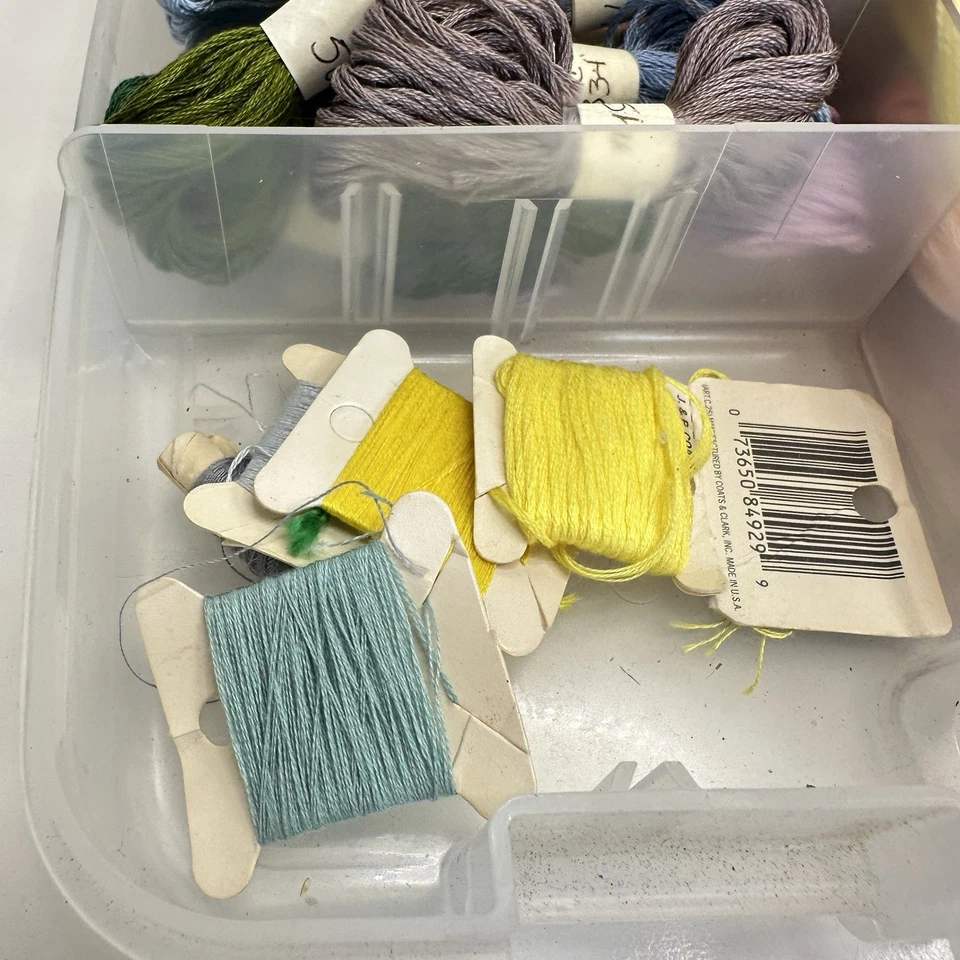 130+ Skeins and Thread Lot Many Colors Friendship Bracelet Thread Yarn Plus Box - Image 2 of 4