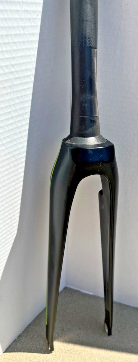 Fuji FC440 Carbon Monocoque 700c Fork Tapered x 226mm Threadless