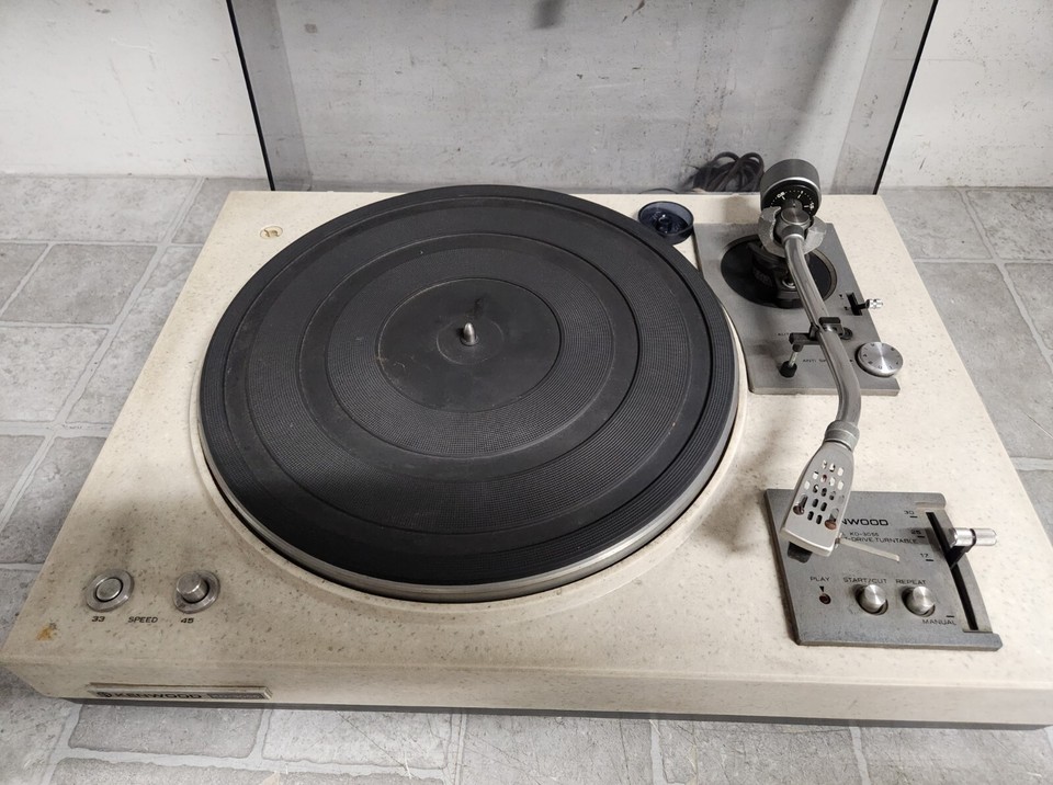 KENWOOD KD3055 Vintage Full Auto BeltDrive Turntable MISSING DUST COVER HINGES eBay