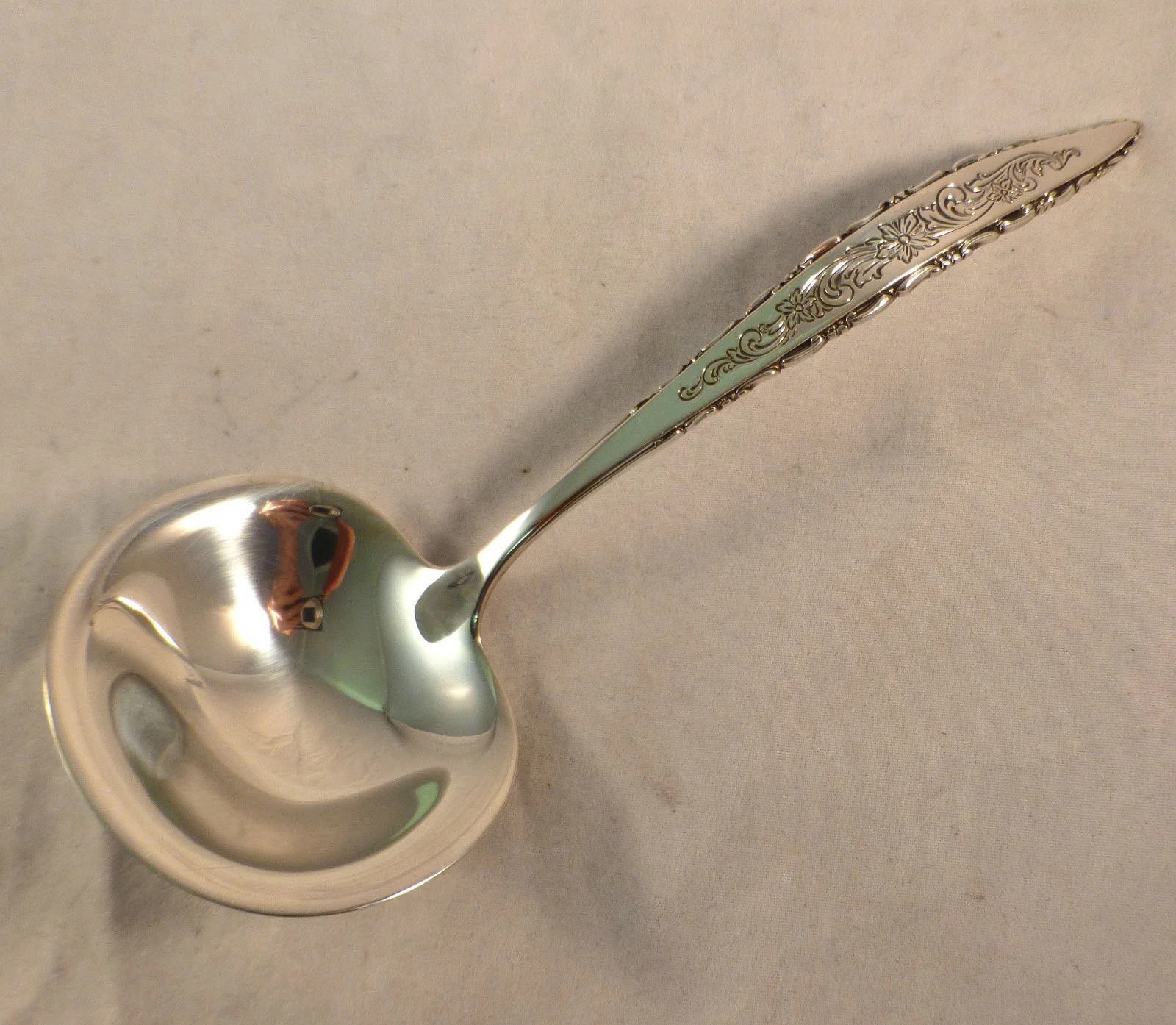 Floral Lace-Lunt Sterling Gravy Ladle-6 1/2"