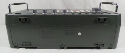GRUNDIG SATELLIT 800 MILLENNIUM AM/FM SW/SSB RADIO RECEIVER READ DESCRIPTION - Zdjęcie 8 z 16