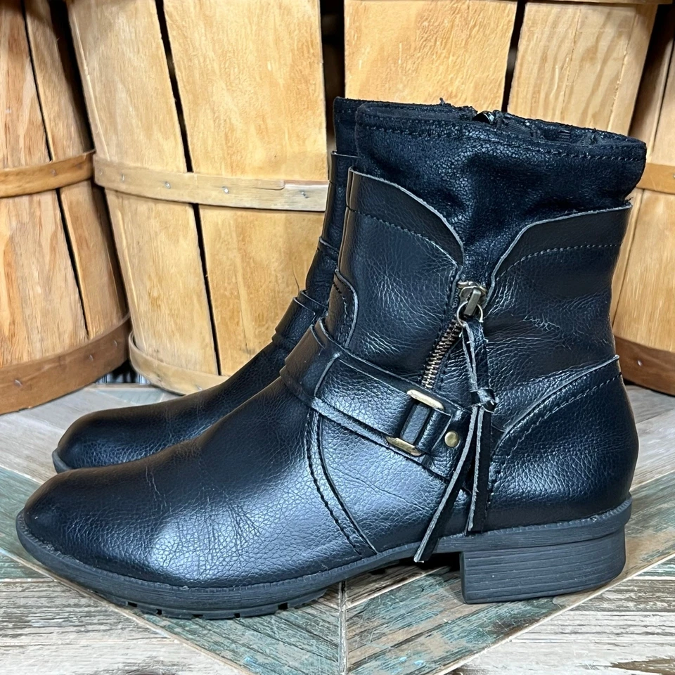 Clarks Riddle Avant Black Leather Zip-Up Bike Moto Ankle Boots Womens Size 10 - Image 2 of 4