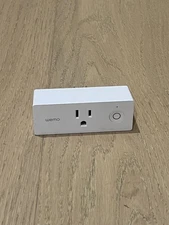 WeMo Mini WiFi Enabled Smart Plug Indoor White F7C063 QR CODE