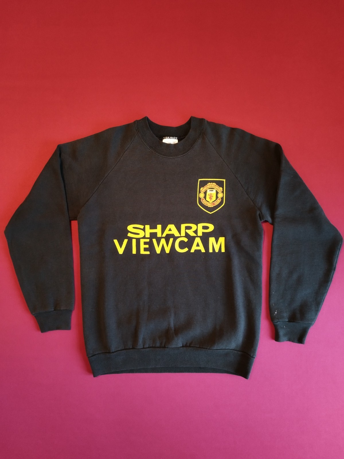 Manchester United FC 1993/94/95 Away Sweatshirt - Black Screen Stars Small