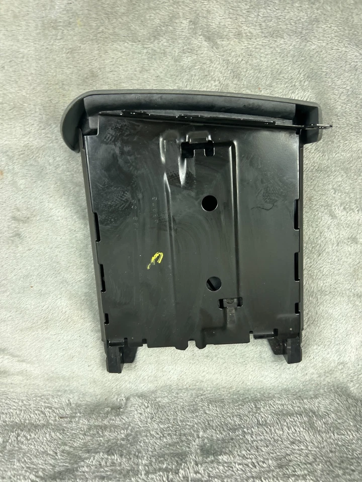 01-07 DODGE CARAVAN CHRYSLER TOWN & COUNTRY VOYAGER PORTA-COPOS FABRICANTE DE EQUIPAMENTO ORIGINAL - Imagem 2 de 4