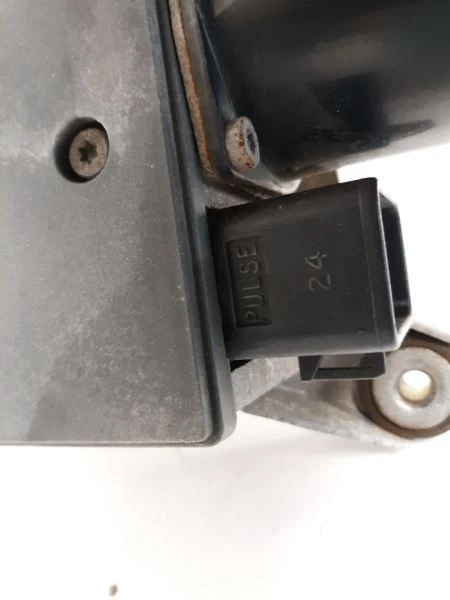 Motor limpiaparabrisas para camioneta Chevrolet 3500 91-02 57865 Foto 4 de 4