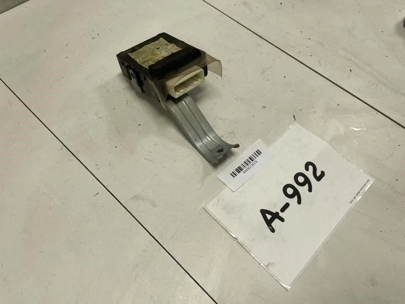 2001 丰田 MR2 SPYDER 跑步灯继电器 原始设备制造商 — 第 4/4 张图片