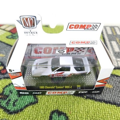 M2 Machines 1985 Chevrolet Camaro IROC-Z Comp Cams White 1:64