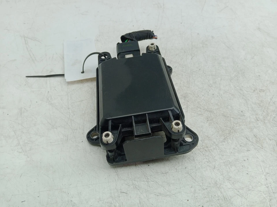 PEUGEOT 3008 RADAR DISTANCE SENSOR FRONT 9820282980 MK2 2016-2024 - Image 2 of 4