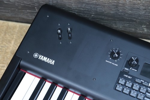 Yamaha CP73 Stage Piano Balanced Hammer Action 73-Note Keyboard Synthesizer - Picture 15 of 24
